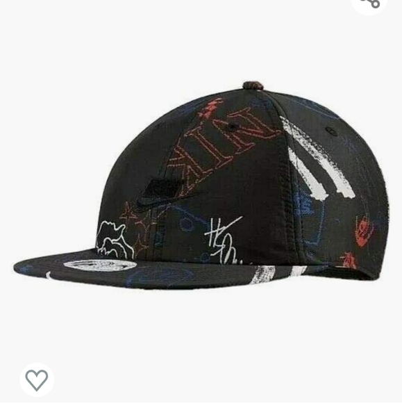 Nike Sportswear Heritage86 Doodles Graphic Strapback Cap - Picture 3 of 11